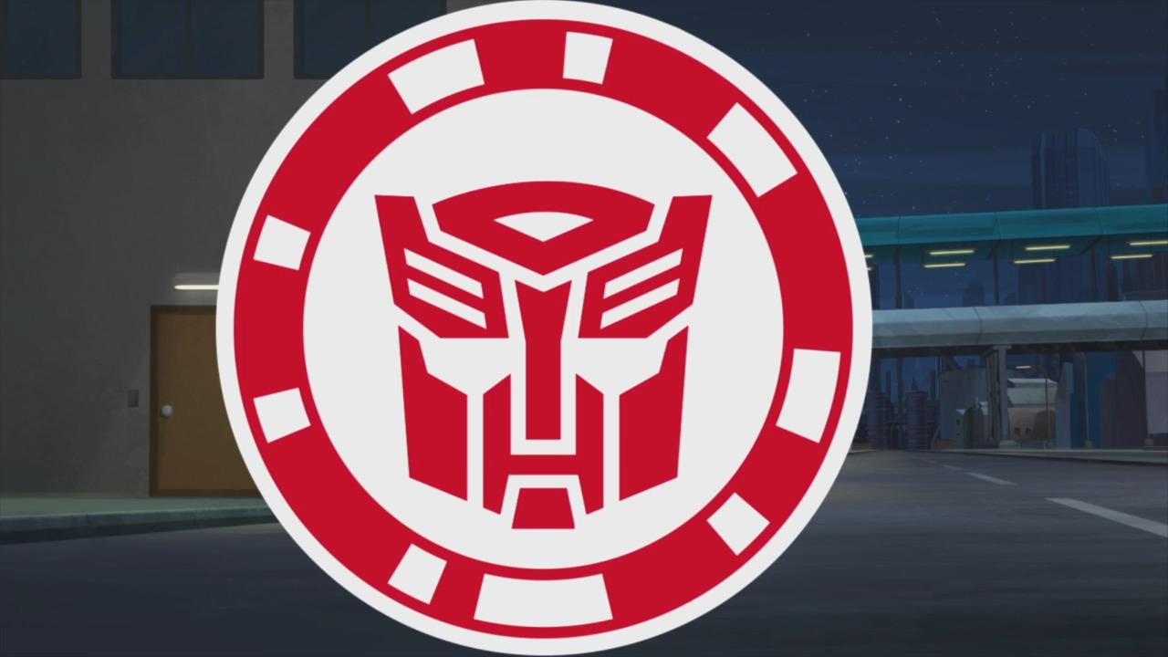 Transformers Robots In Disguise: Carjacked