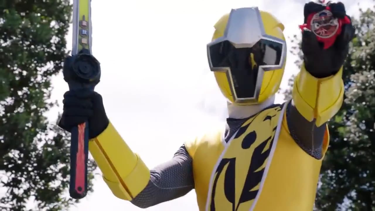 Power Rangers | Super Ninja Steel Official Clip - Tough Love